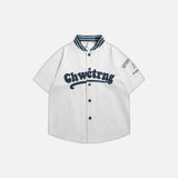 Stilvolles, besticktes Baseballhemd im amerikanischen Stil