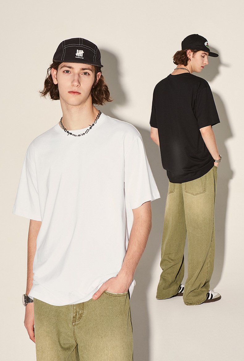 Black And White Solid Color T-shirt